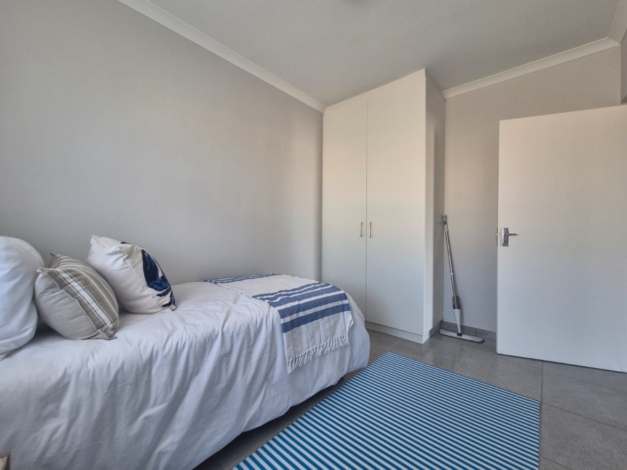 To Let 3 Bedroom Property for Rent in Stellendale Western Cape